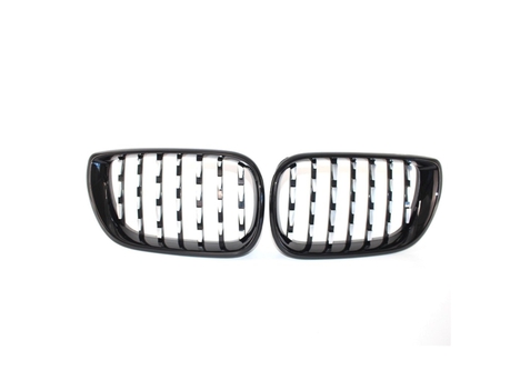 BMW 3 SERISI 2002-2004 E46 IÇIN UYUMLU DIAMOND PANJUR (BÖBREK) PIANO BLACK ÇERÇEVE